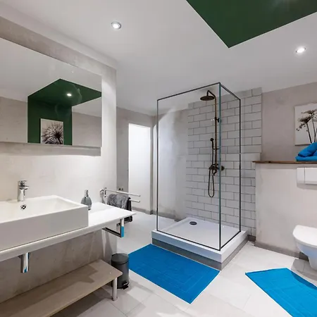 Grosszuegige 140qm Zentral Von *