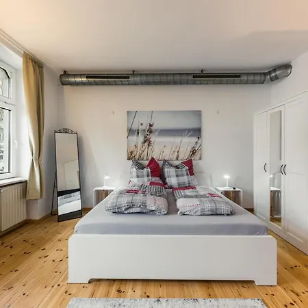 Apartment Grosszuegige 140qm Zentral Von