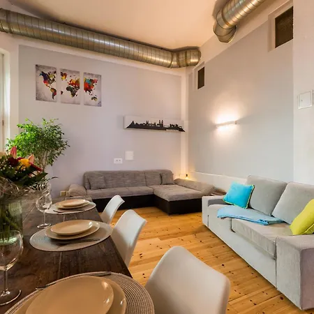 Grosszuegige 140qm Zentral Von Magdebourg