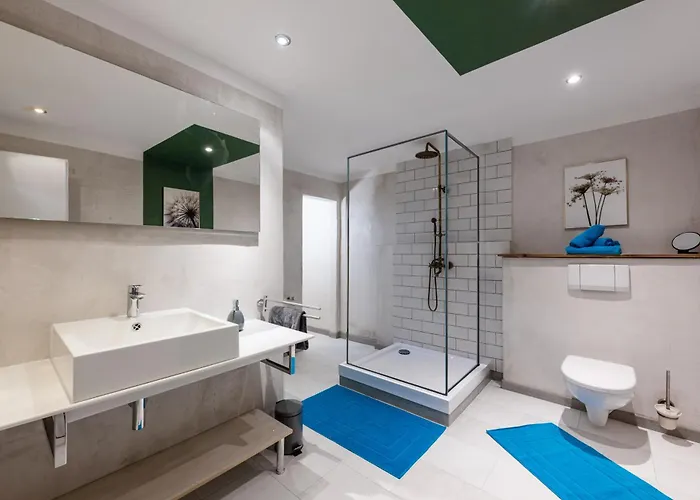 Grosszuegige 140qm Zentral Von *