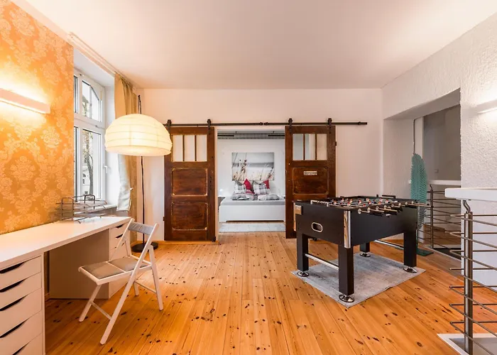 Grosszuegige 140qm Zentral Von Magdeburgo